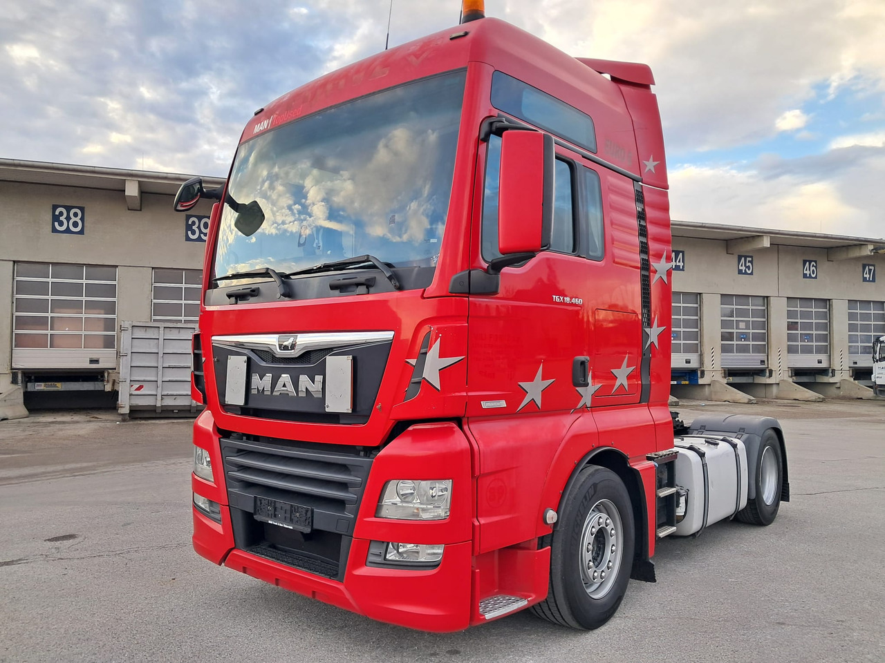 MAN TGX 18.460 XXL | Retarder | Klima | - Тягач: фото 1 MAN TGX 18.460 XXL | Retarder | Klima | - Тягач: фото 1