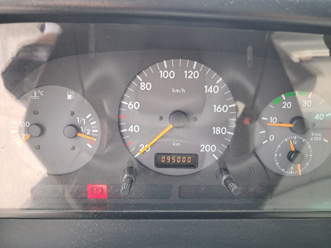 Фургон з закритим кузовом VOLKSWAGEN LT 46-35 2.5 TDI: фото 18