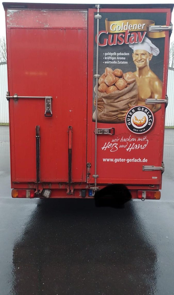 Volkswagen T5 2.0tdi mit Rampe 3ACHSER Tandemachse - Фургон з закритим кузовом: фото 4 Volkswagen T5 2.0tdi mit Rampe 3ACHSER Tandemachse - Фургон з закритим кузовом: фото 4