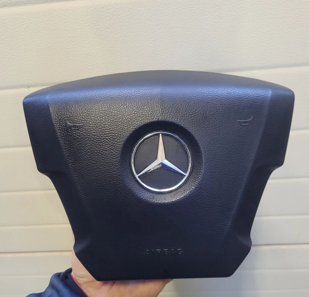 AIR BAG PODUSZKA MERCEDES ACTROS MP4 - Рульове колесо в категорії Вантажівки: фото 1 AIR BAG PODUSZKA MERCEDES ACTROS MP4 - Рульове колесо в категорії Вантажівки: фото 1