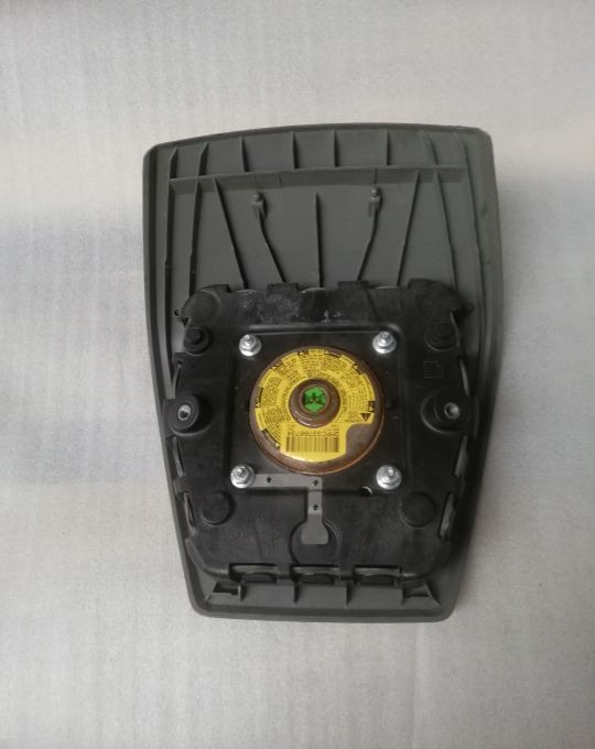 Air bag VOLVO FH4 - Рульове колесо в категорії Вантажівки: фото 2 Air bag VOLVO FH4 - Рульове колесо в категорії Вантажівки: фото 2