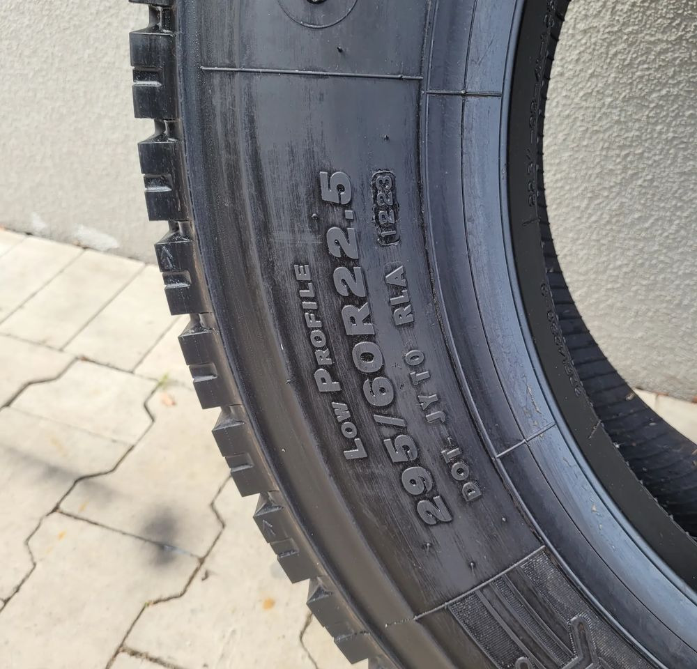 BRIDGESTON ECOPIA H DRIVE 295/60R22.5 2023R - Шина в категорії Вантажівки: фото 2 BRIDGESTON ECOPIA H DRIVE 295/60R22.5 2023R - Шина в категорії Вантажівки: фото 2