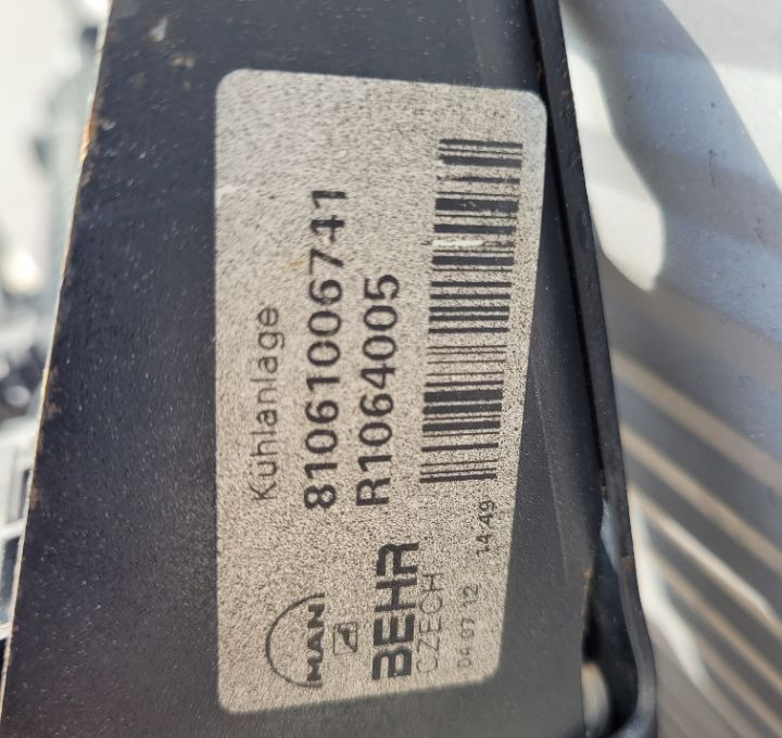 CHLODNICA WODY MAN TGL E6 81061006741 - Радіатор в категорії Вантажівки: фото 3 CHLODNICA WODY MAN TGL E6 81061006741 - Радіатор в категорії Вантажівки: фото 3