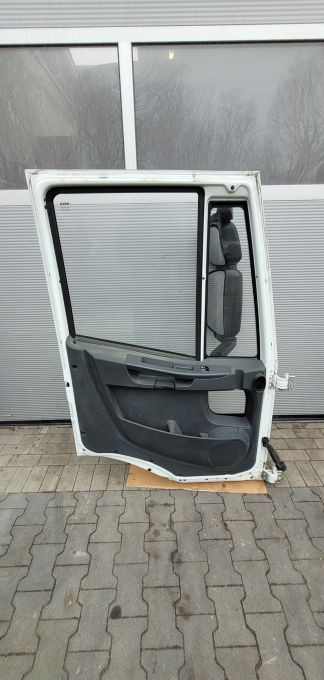 DRZWI IVECO EUROCARGO LEWE EURO6 - Двері та запчастини: фото 3 DRZWI IVECO EUROCARGO LEWE EURO6 - Двері та запчастини: фото 3
