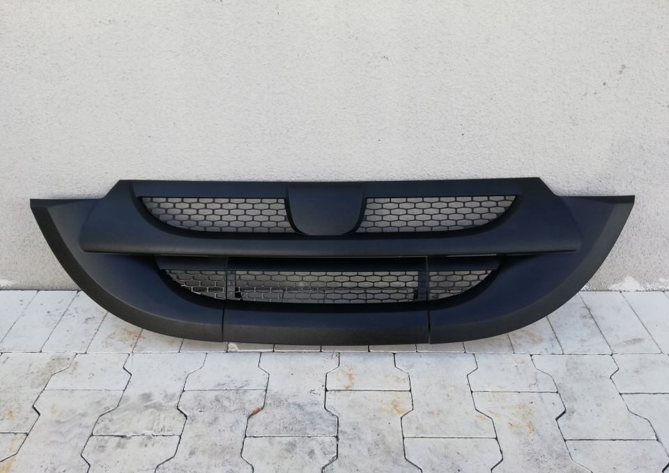 GRILL ATRAPA DAF LF NOWY ORYGINAŁ EURO6 - Решітка радіатора в категорії Вантажівки: фото 1 GRILL ATRAPA DAF LF NOWY ORYGINAŁ EURO6 - Решітка радіатора в категорії Вантажівки: фото 1