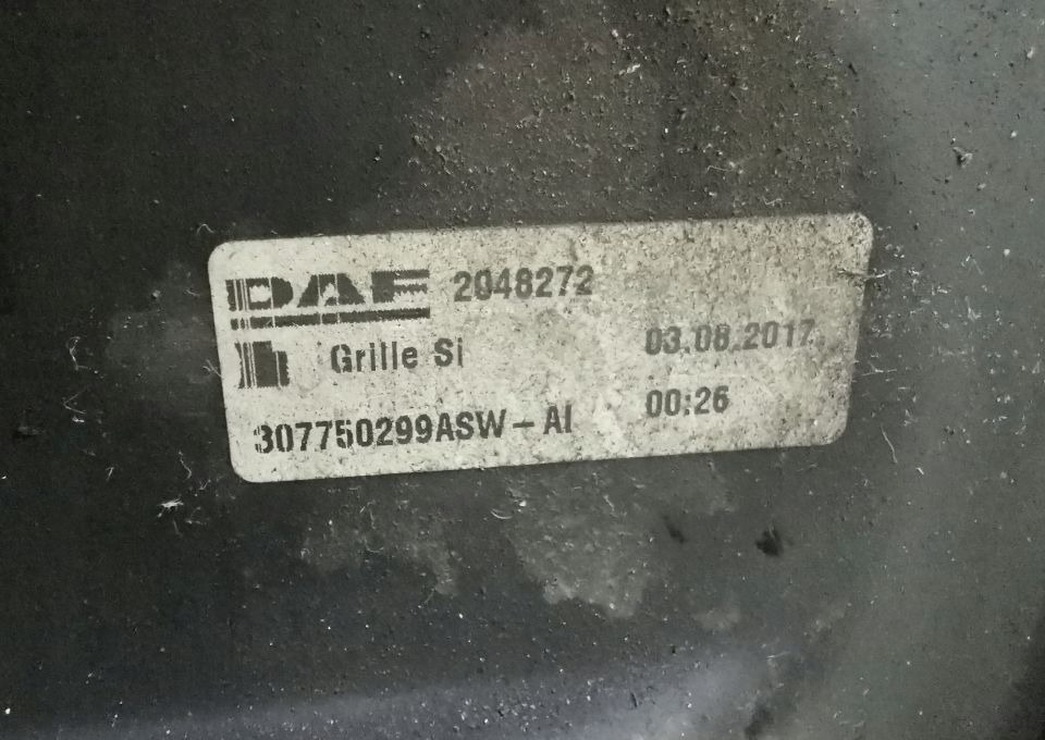 GRILL ATRAPA DAF XF 106 lift ORYGINAŁ 2048272 - Решітка радіатора в категорії Вантажівки: фото 4 GRILL ATRAPA DAF XF 106 lift ORYGINAŁ 2048272 - Решітка радіатора в категорії Вантажівки: фото 4