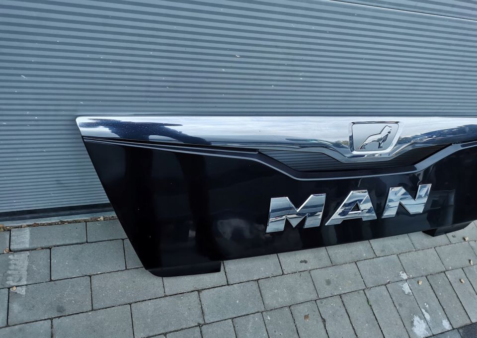 GRILL ATRAPA MAN TGX E6. 81.61150-6094 - Решітка радіатора в категорії Вантажівки: фото 2 GRILL ATRAPA MAN TGX E6. 81.61150-6094 - Решітка радіатора в категорії Вантажівки: фото 2