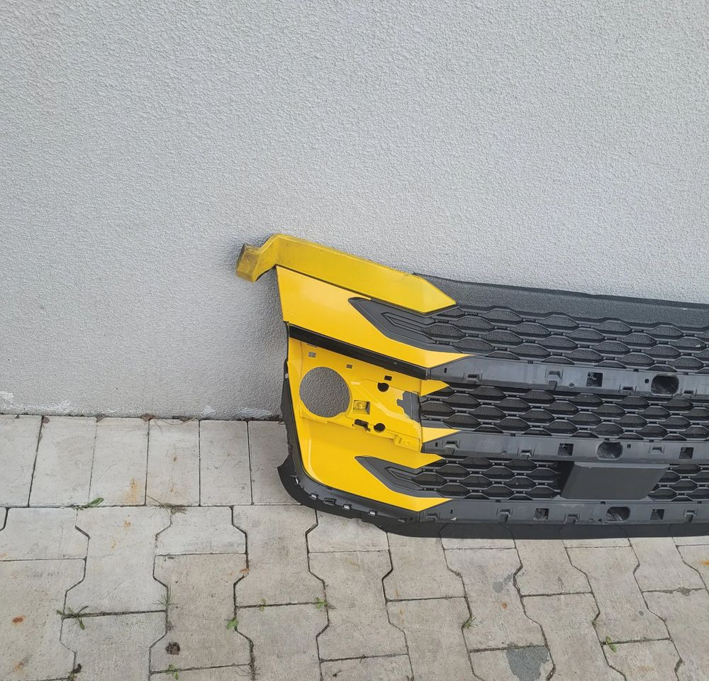 GRILL DAF XG ORYGINAŁ USZKODZONA 2311439 CHWALIM116 - Решітка радіатора в категорії Вантажівки: фото 3 GRILL DAF XG ORYGINAŁ USZKODZONA 2311439 CHWALIM116 - Решітка радіатора в категорії Вантажівки: фото 3