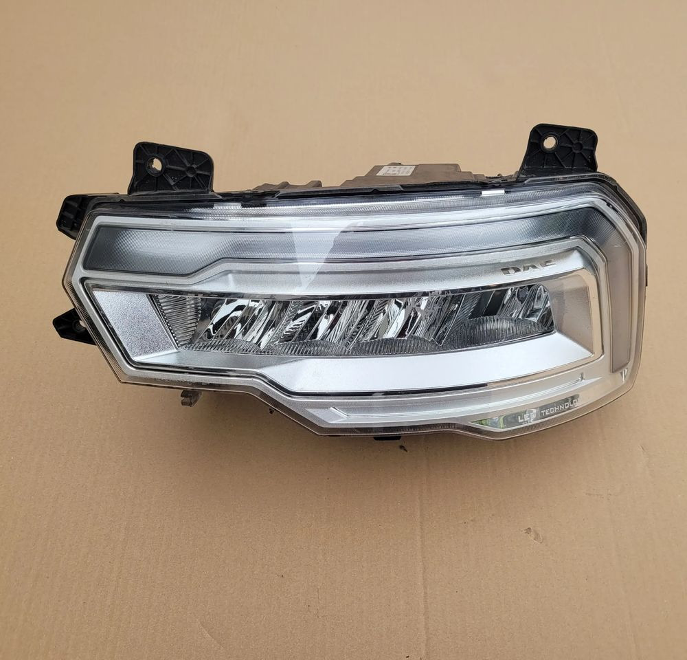 LAMPA LED DAF XG XD LEWA ORYGINAŁ 2188982 CHWALIM116 - Світло/ Освітлення в категорії Вантажівки: фото 1 LAMPA LED DAF XG XD LEWA ORYGINAŁ 2188982 CHWALIM116 - Світло/ Освітлення в категорії Вантажівки: фото 1