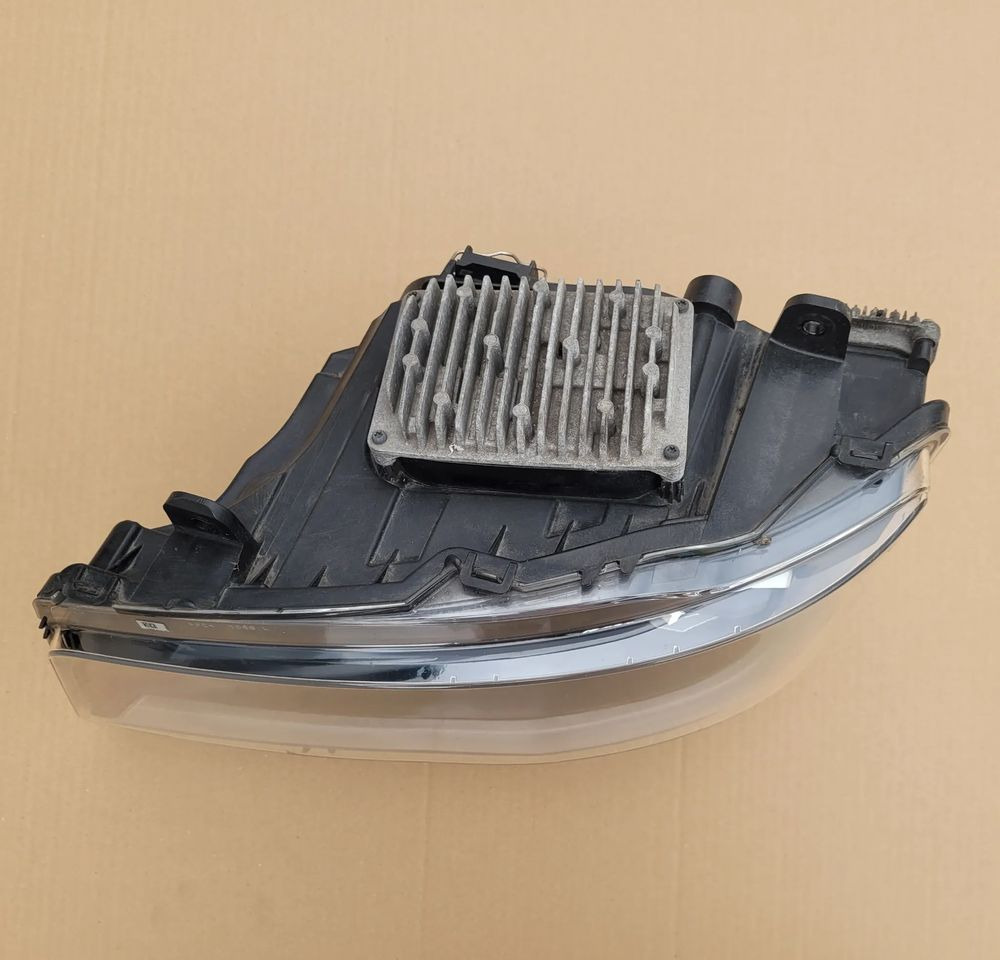 LAMPA LED MAN TG3 TGX NM ORYGINAŁ 81.25101-6821 LEWA CHWALIM116 - Світло/ Освітлення в категорії Вантажівки: фото 3 LAMPA LED MAN TG3 TGX NM ORYGINAŁ 81.25101-6821 LEWA CHWALIM116 - Світло/ Освітлення в категорії Вантажівки: фото 3