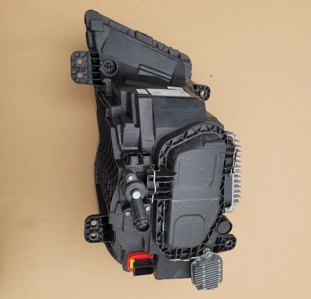 LAMPA MAN TG3 LED PRAWA 81.25101-6822 CHWALIM116 - Світло/ Освітлення в категорії Вантажівки: фото 3 LAMPA MAN TG3 LED PRAWA 81.25101-6822 CHWALIM116 - Світло/ Освітлення в категорії Вантажівки: фото 3