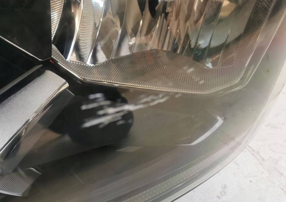 LAMPA MAN TGE VW CRAFTER ORYGINAŁ LEWA - Передня фара в категорії Вантажівки: фото 2 LAMPA MAN TGE VW CRAFTER ORYGINAŁ LEWA - Передня фара в категорії Вантажівки: фото 2