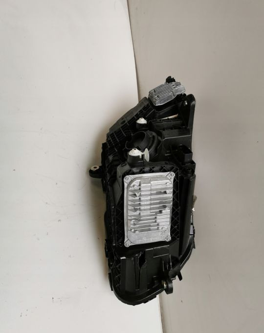 Новий Передня фара LAMPA MERCEDES C KLASA A2059065906 LIFT LEWA: фото 6
