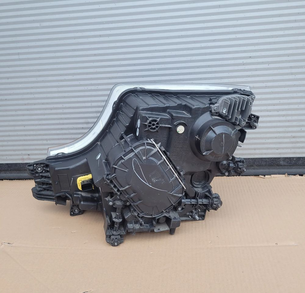 LAMPA PRAWA MERCEDES ACTROS MP5 ORYGINAŁ A9618204139 CHWALIM116 - Світло/ Освітлення в категорії Вантажівки: фото 2 LAMPA PRAWA MERCEDES ACTROS MP5 ORYGINAŁ A9618204139 CHWALIM116 - Світло/ Освітлення в категорії Вантажівки: фото 2