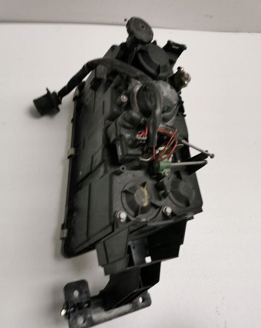 LAMPA VOLVO FH12 fh13 ORYGINAŁ PRAWA. - Передня фара в категорії Вантажівки: фото 3 LAMPA VOLVO FH12 fh13 ORYGINAŁ PRAWA. - Передня фара в категорії Вантажівки: фото 3