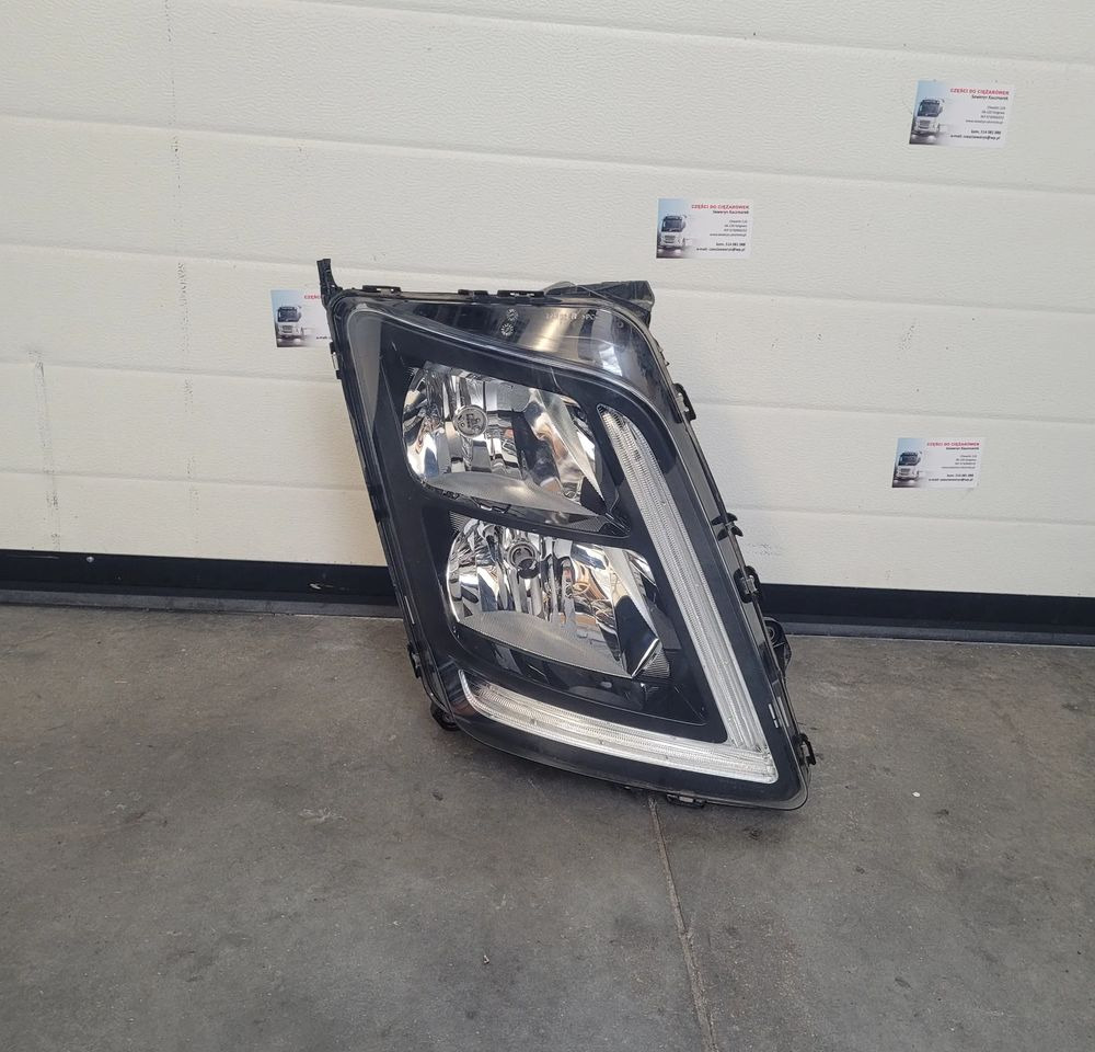 LAMPA VOLVO FMX RH ORYGINAŁ 22239057 CHWALIM116 - Світло/ Освітлення в категорії Вантажівки: фото 1 LAMPA VOLVO FMX RH ORYGINAŁ 22239057 CHWALIM116 - Світло/ Освітлення в категорії Вантажівки: фото 1