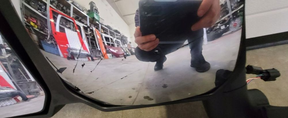 LUSTERKO IVECO S WAY PRAWE ORYGINAŁ - Дзеркало заднього виду: фото 2 LUSTERKO IVECO S WAY PRAWE ORYGINAŁ - Дзеркало заднього виду: фото 2