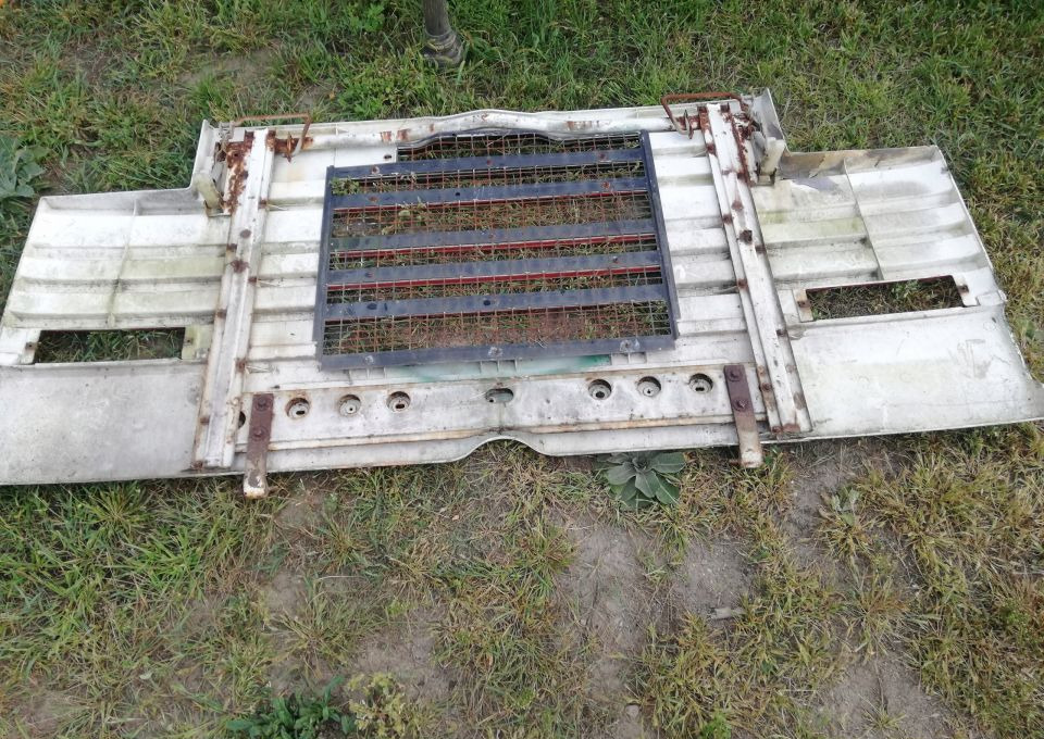 MASKA ATRAPA SCANIA 113 ORYGINAŁ - Капот в категорії Вантажівки: фото 2 MASKA ATRAPA SCANIA 113 ORYGINAŁ - Капот в категорії Вантажівки: фото 2