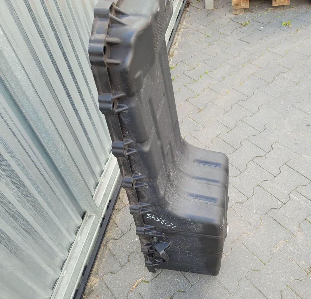 MISKA OLEJOWA RENAULT GAMA VOLVO FH 13 LITRÓW - Двигун в категорії Вантажівки: фото 2 MISKA OLEJOWA RENAULT GAMA VOLVO FH 13 LITRÓW - Двигун в категорії Вантажівки: фото 2