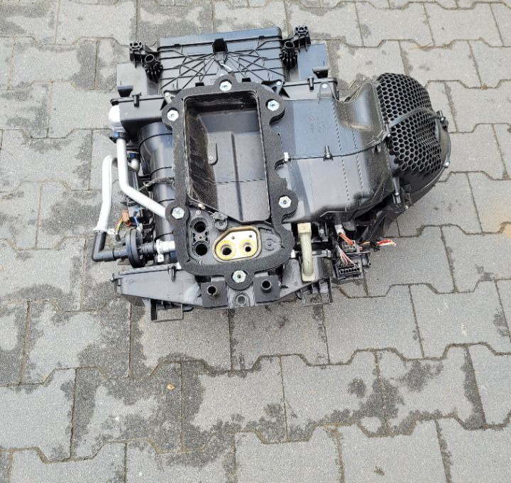 NAGRZEWNICA RENAUL RANGE T GAMA OM 7484553426/02 - Система охолодження в категорії Вантажівки: фото 2 NAGRZEWNICA RENAUL RANGE T GAMA OM 7484553426/02 - Система охолодження в категорії Вантажівки: фото 2
