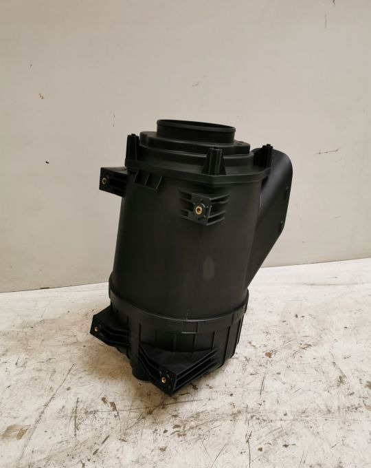 OBUDOWA FILTRA POWIETRZA SCANIA S R NGT 22321180 - Повітряний фільтр в категорії Вантажівки: фото 1 OBUDOWA FILTRA POWIETRZA SCANIA S R NGT 22321180 - Повітряний фільтр в категорії Вантажівки: фото 1