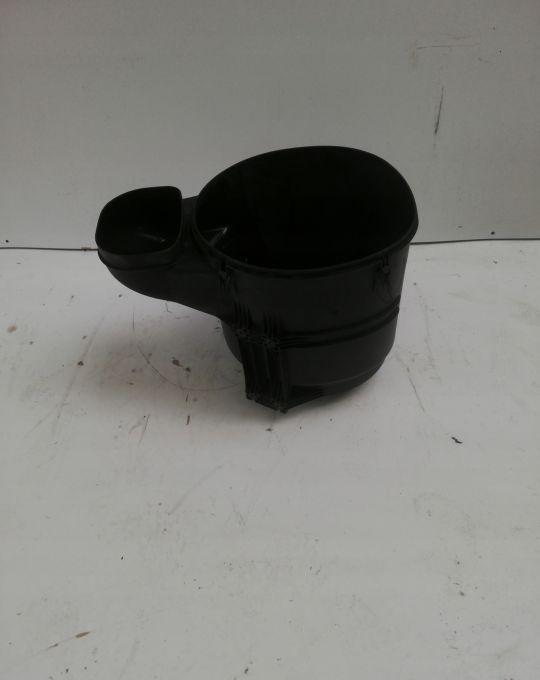 OBUDOWA FILTRA POWIETRZA VOLVO FH4 FH13 - Повітряний фільтр в категорії Вантажівки: фото 1 OBUDOWA FILTRA POWIETRZA VOLVO FH4 FH13 - Повітряний фільтр в категорії Вантажівки: фото 1