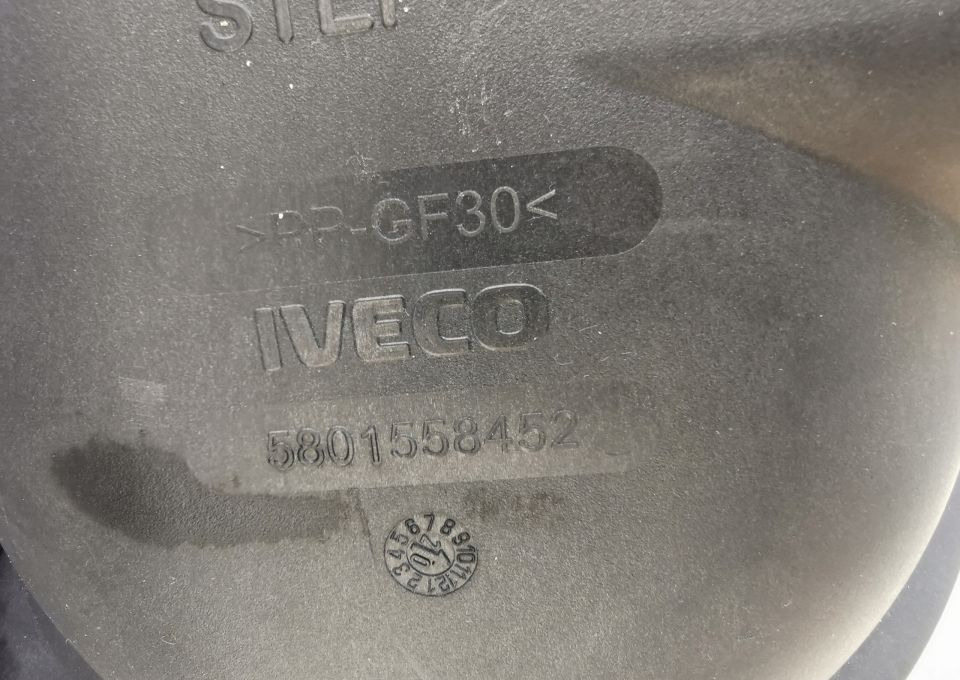 Obudowa filtra powietrza iveco eurocargo 580155845 - Повітряний фільтр в категорії Вантажівки: фото 2 Obudowa filtra powietrza iveco eurocargo 580155845 - Повітряний фільтр в категорії Вантажівки: фото 2