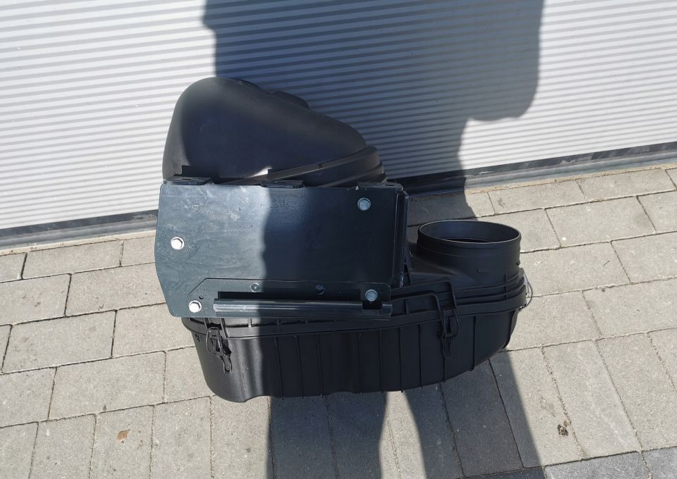 Obudowa filtra powietrza iveco eurocargo 580155845 - Повітряний фільтр в категорії Вантажівки: фото 4 Obudowa filtra powietrza iveco eurocargo 580155845 - Повітряний фільтр в категорії Вантажівки: фото 4