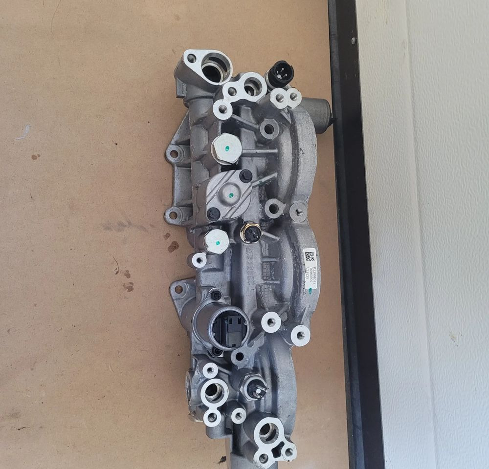 PODSTAWA FILTRA OLEJU VOLVO FH4 ORYGINAŁ 22998073 CHWALIM116 - Масляної фільтр в категорії Вантажівки: фото 2 PODSTAWA FILTRA OLEJU VOLVO FH4 ORYGINAŁ 22998073 CHWALIM116 - Масляної фільтр в категорії Вантажівки: фото 2