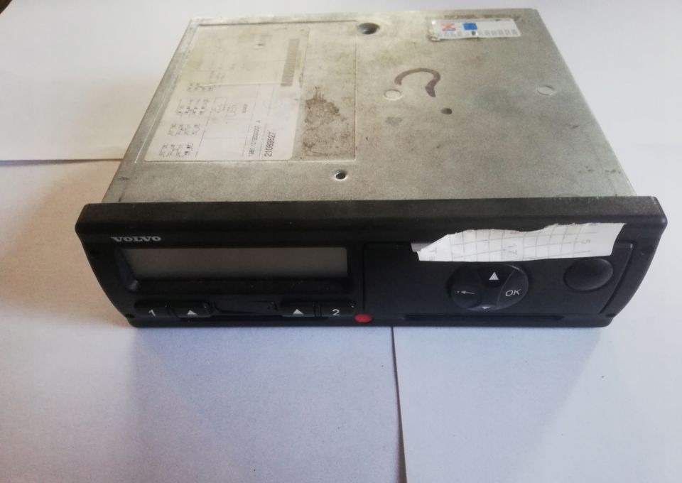TACHOGRAF VOLVO FH 21089527 1.2a - Тахограф в категорії Вантажівки: фото 1 TACHOGRAF VOLVO FH 21089527 1.2a - Тахограф в категорії Вантажівки: фото 1