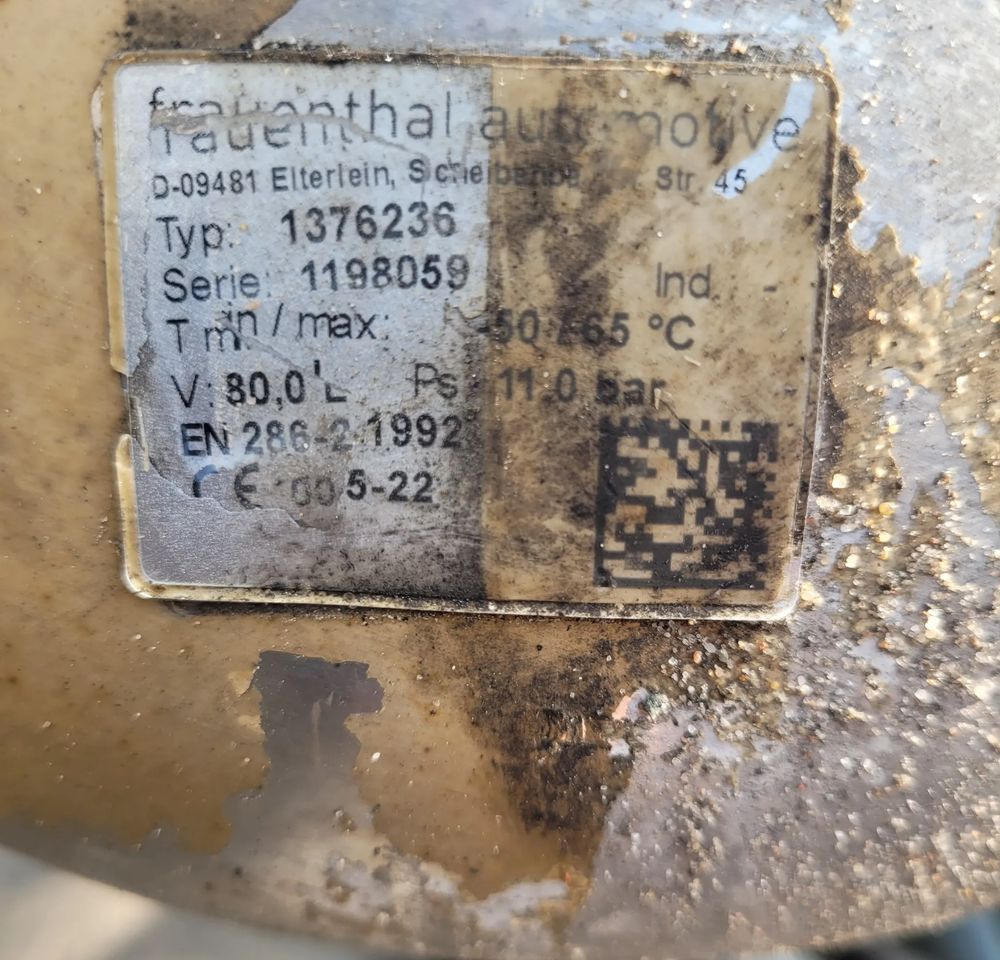 ZBIORNIK BUTLA POWIETRZA 80L SCHMITZ ALU CHWALIM116 - Деталі гальмівної системи в категорії Вантажівки: фото 2 ZBIORNIK BUTLA POWIETRZA 80L SCHMITZ ALU CHWALIM116 - Деталі гальмівної системи в категорії Вантажівки: фото 2