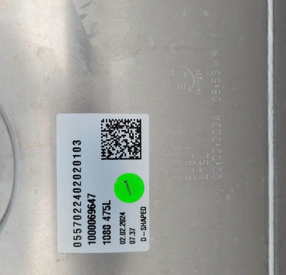 ZBIORNIK PALIWA VOLVO FH4 FH5 GAMA 150X55X68 CM 475L 22038784 CHWALIM116 - Паливний бак в категорії Вантажівки: фото 4 ZBIORNIK PALIWA VOLVO FH4 FH5 GAMA 150X55X68 CM 475L 22038784 CHWALIM116 - Паливний бак в категорії Вантажівки: фото 4