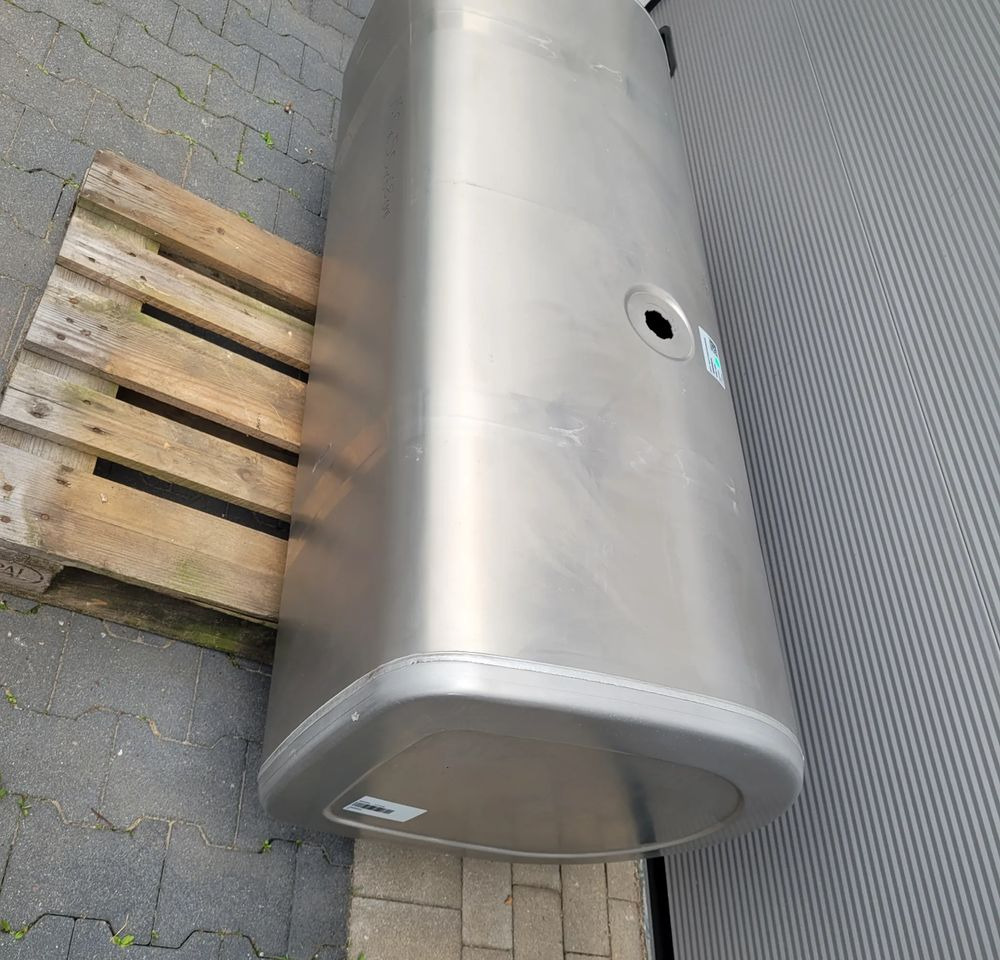 ZBIORNIK PALIWA VOLVO FH4 FH5 GAMA 160x55x68cm 505L 21516480 CHWALIM116 - Паливний бак в категорії Вантажівки: фото 3 ZBIORNIK PALIWA VOLVO FH4 FH5 GAMA 160x55x68cm 505L 21516480 CHWALIM116 - Паливний бак в категорії Вантажівки: фото 3