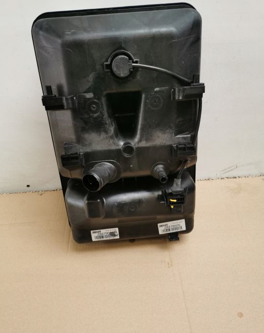 Zbiorniczek wyrównawczy DAF XF 106 - Розширювальний бачок в категорії Вантажівки: фото 2 Zbiorniczek wyrównawczy DAF XF 106 - Розширювальний бачок в категорії Вантажівки: фото 2