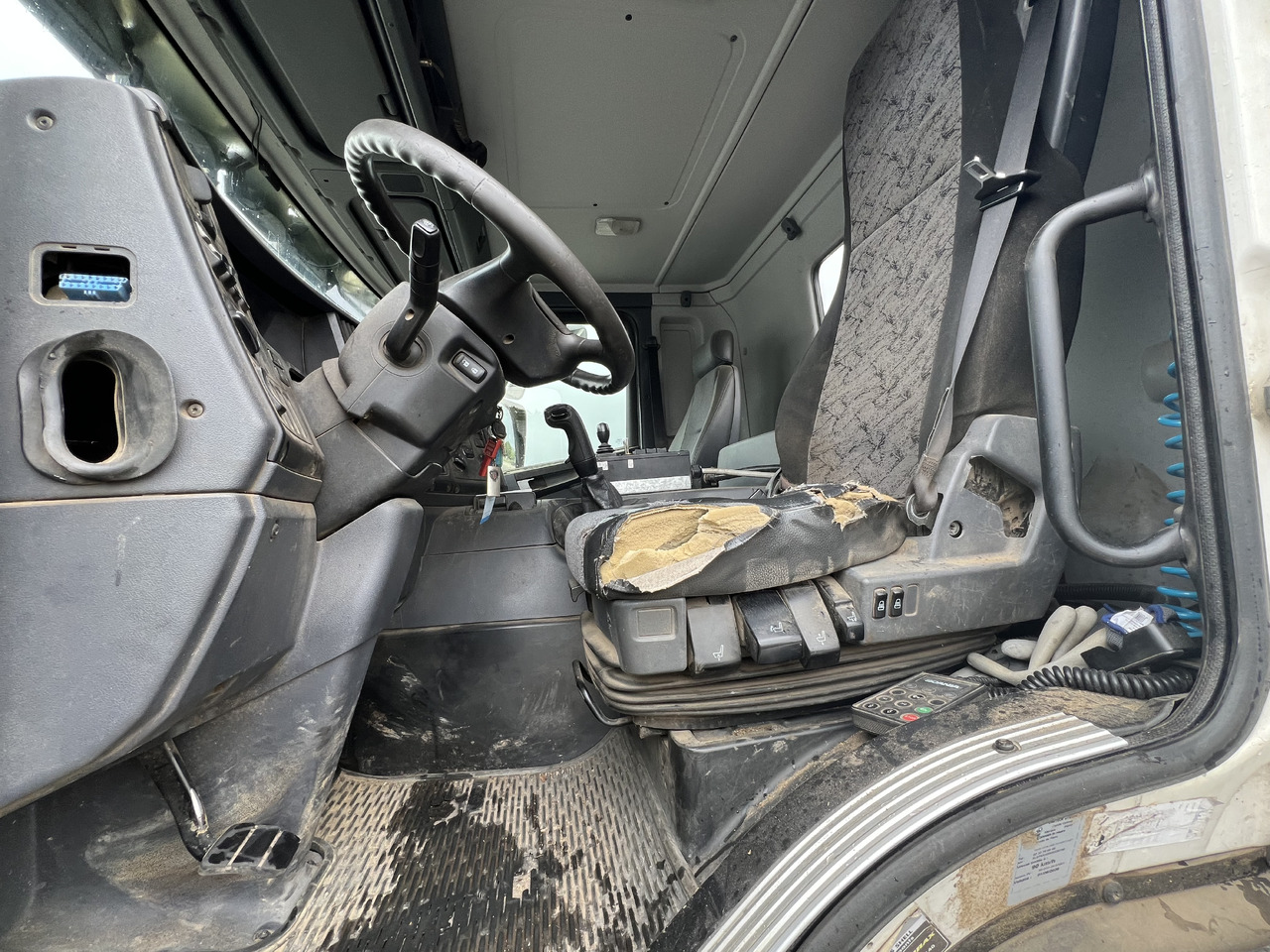 SCANIA 8x4 - Гаковий мультиліфт вантажівка: фото 4 SCANIA 8x4 - Гаковий мультиліфт вантажівка: фото 4