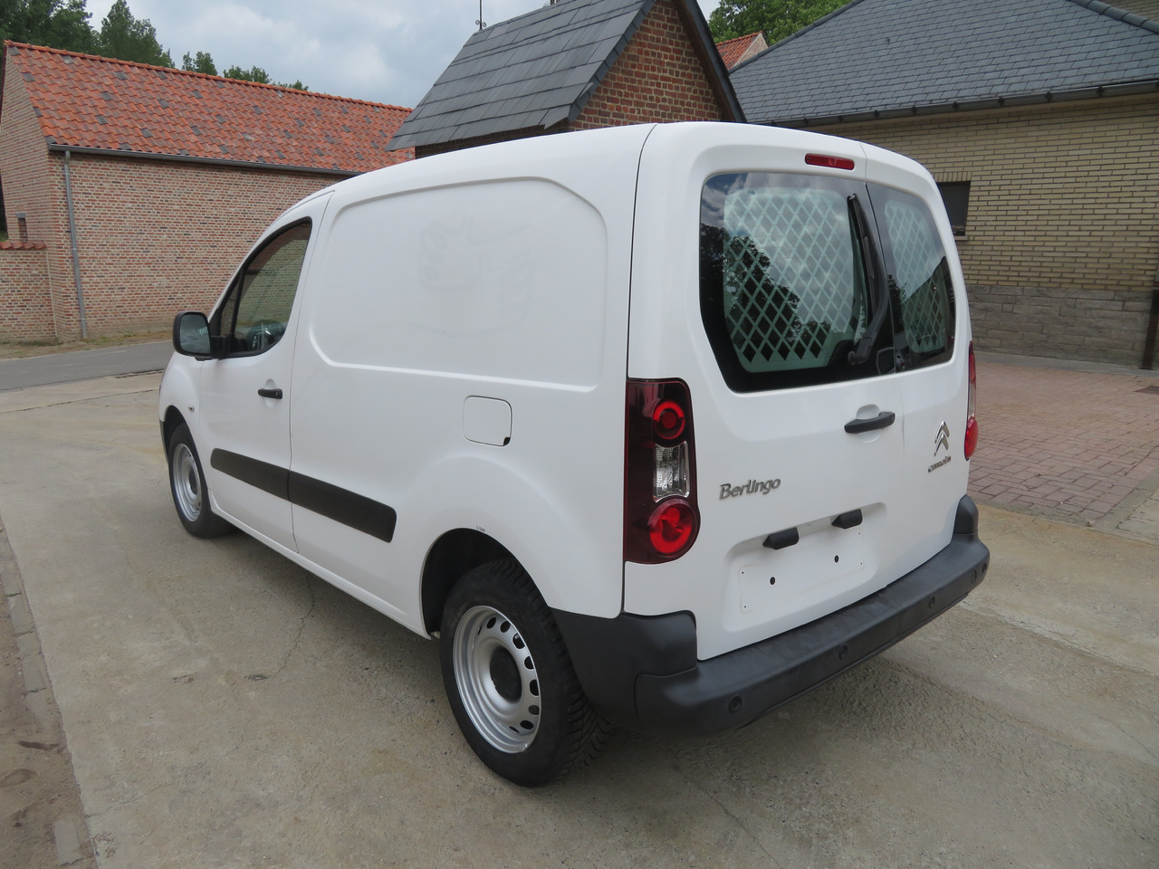 CITROËN Berlingo 1.6 BlueHDi CLUB - Суцільнометалевий фургон: фото 5 CITROËN Berlingo 1.6 BlueHDi CLUB - Суцільнометалевий фургон: фото 5