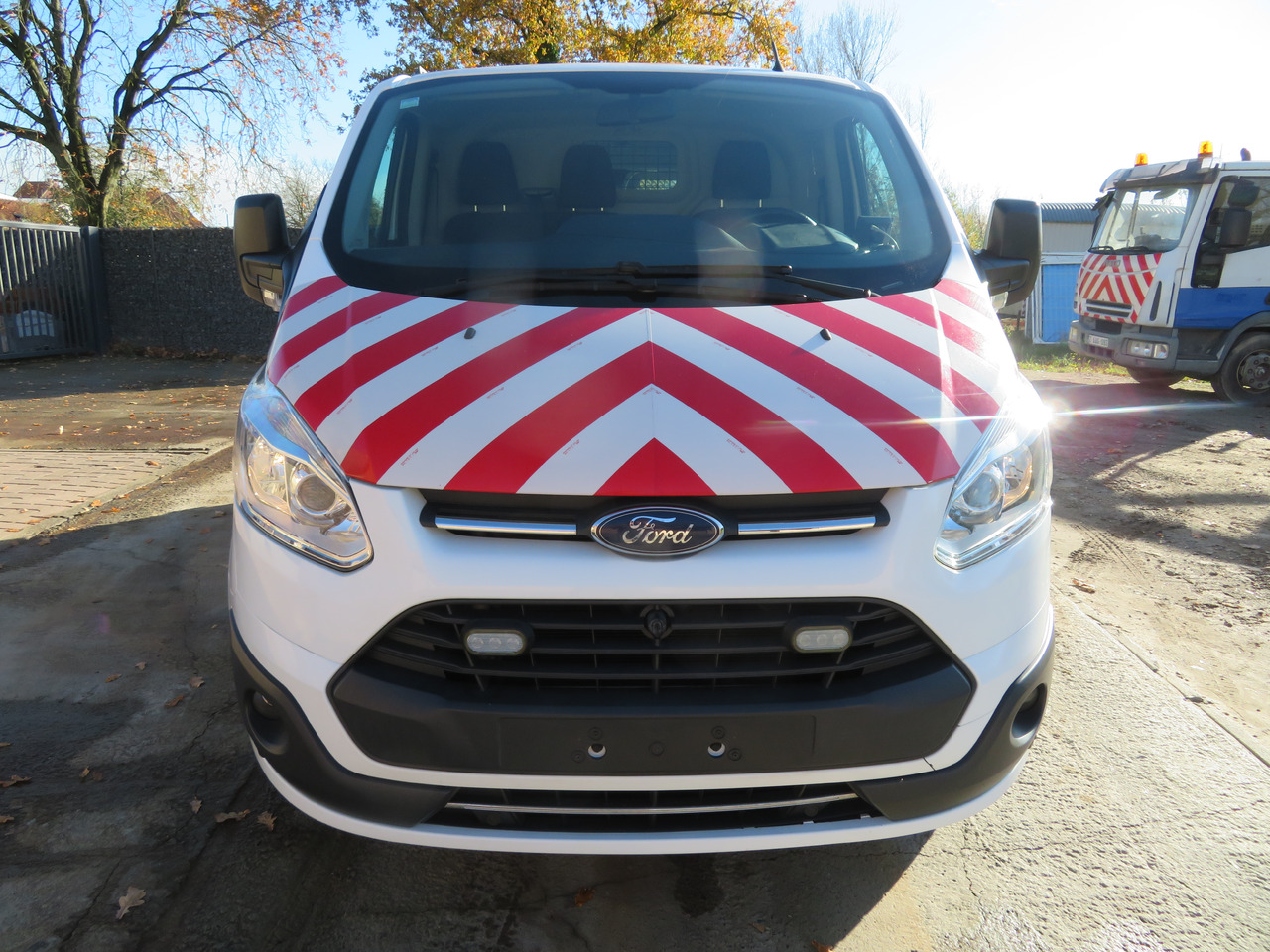 Ford Transit Custom 2.0tdci - Легковий фургон: фото 2 Ford Transit Custom 2.0tdci - Легковий фургон: фото 2