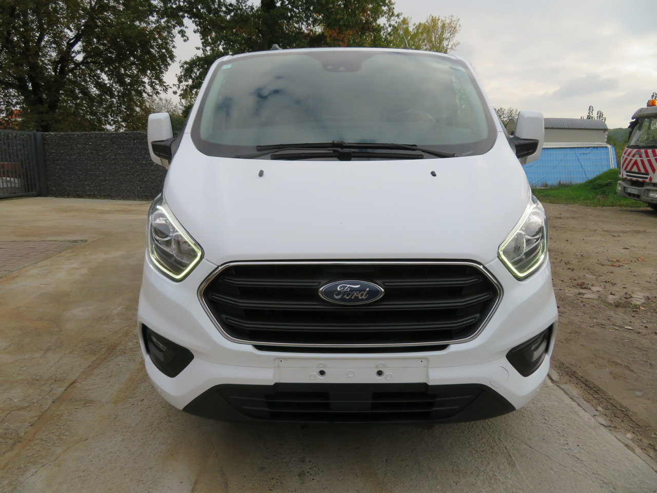 Ford Transit Custom 2.0tdci - Легковий фургон: фото 2 Ford Transit Custom 2.0tdci - Легковий фургон: фото 2