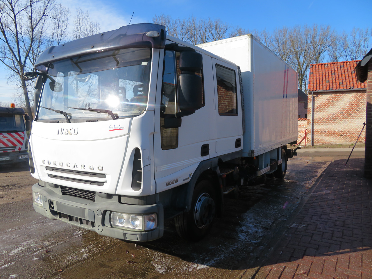 Iveco Eurocargo ML90E18 - Вантажівка з закритим кузовом: фото 3 Iveco Eurocargo ML90E18 - Вантажівка з закритим кузовом: фото 3