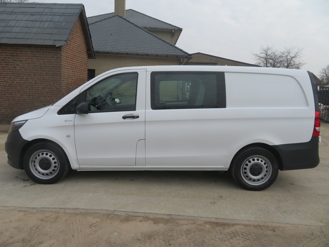 MERCEDES-BENZ Vito 114cdi - A2 - dubbel cabine - Легковий фургон, Вантажопасажирський фургон: фото 4 MERCEDES-BENZ Vito 114cdi - A2 - dubbel cabine - Легковий фургон, Вантажопасажирський фургон: фото 4