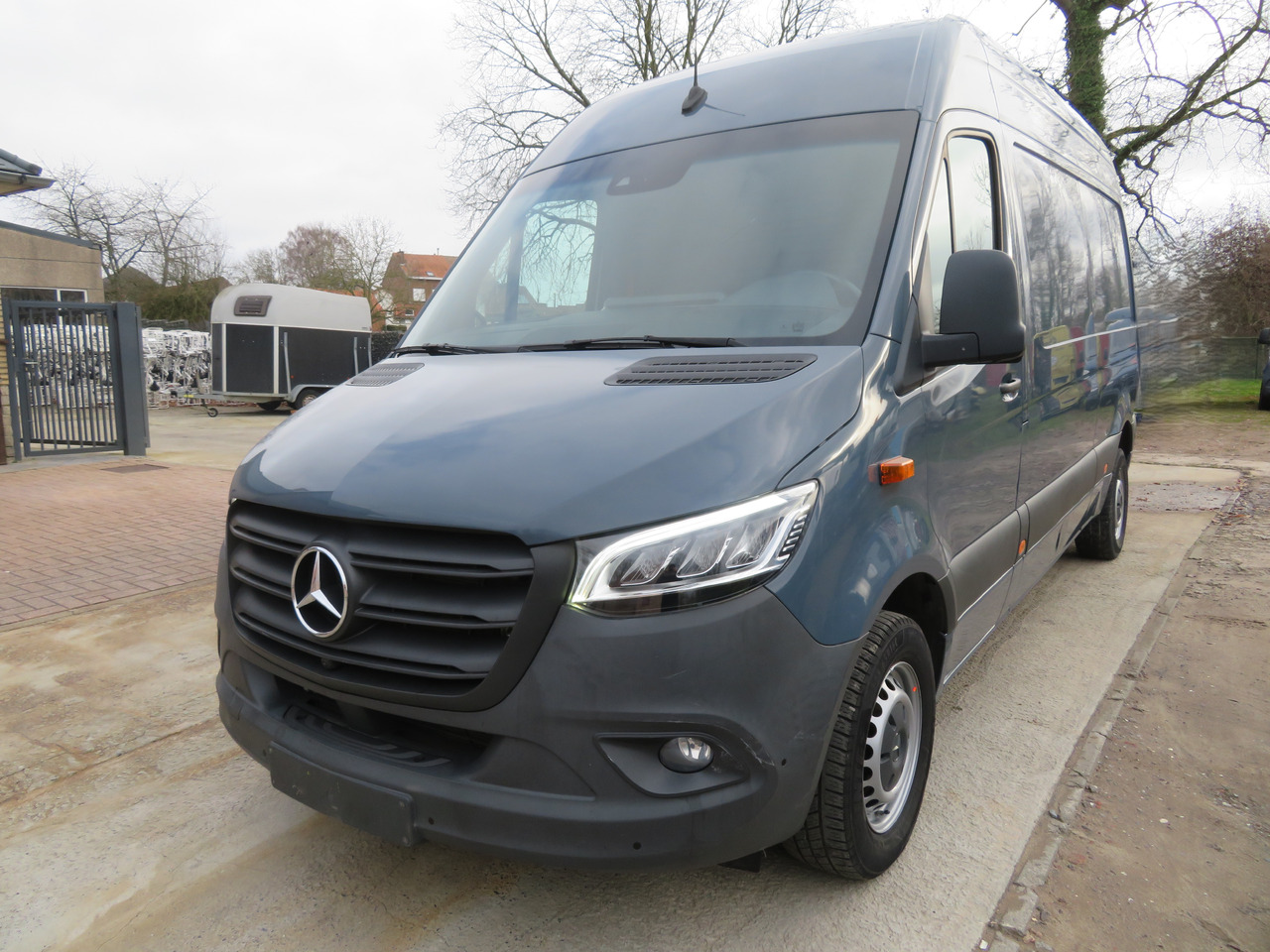 Mercedes-Benz Sprinter 317cdi - 9GTronic - A2H2 - Суцільнометалевий фургон: фото 3 Mercedes-Benz Sprinter 317cdi - 9GTronic - A2H2 - Суцільнометалевий фургон: фото 3