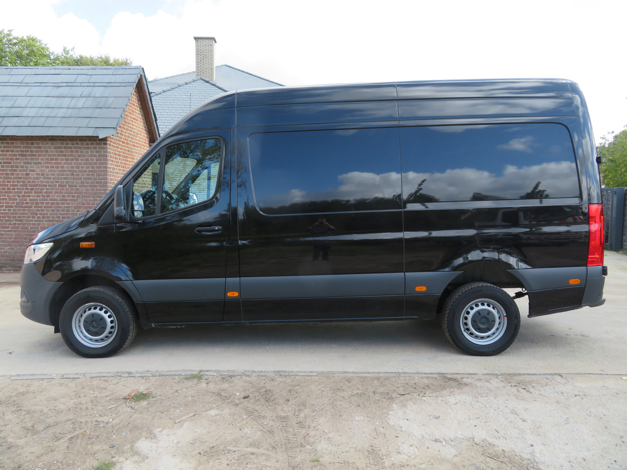 Mercedes-Benz Sprinter 317cdi - A2H2 - Суцільнометалевий фургон: фото 4 Mercedes-Benz Sprinter 317cdi - A2H2 - Суцільнометалевий фургон: фото 4