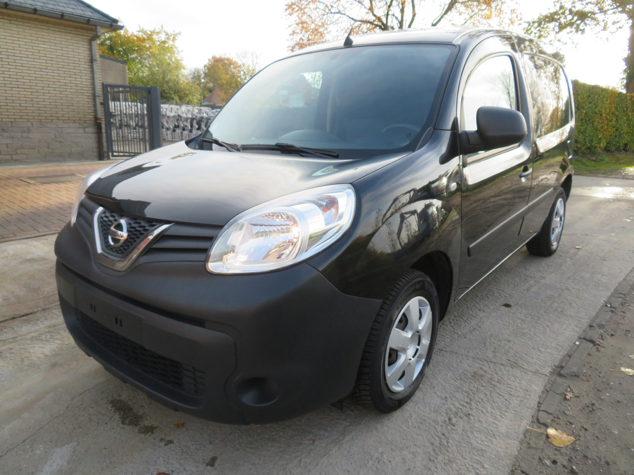 Nissan NV250 1.5dCi - Легковий фургон: фото 3 Nissan NV250 1.5dCi - Легковий фургон: фото 3