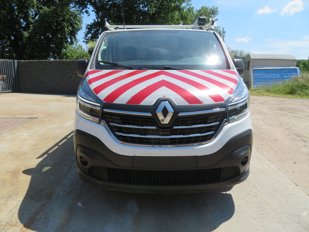 RENAULT Trafic 2.0dCi - L2H1 - Легковий фургон: фото 2 RENAULT Trafic 2.0dCi - L2H1 - Легковий фургон: фото 2