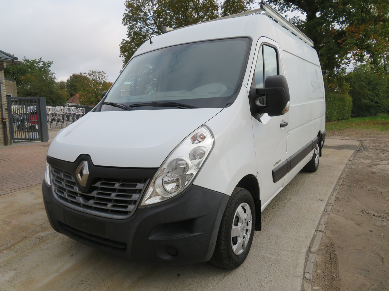 Renault Master 2.3dCi Grand Confort - L2H2 - Суцільнометалевий фургон: фото 3 Renault Master 2.3dCi Grand Confort - L2H2 - Суцільнометалевий фургон: фото 3