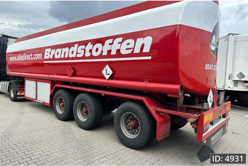 Burg BPO 16-28 / Fuel tanker / 47400L / 5 Comp / ADR, ADR - Напівпричіп цистерна: фото 2 Burg BPO 16-28 / Fuel tanker / 47400L / 5 Comp / ADR, ADR - Напівпричіп цистерна: фото 2