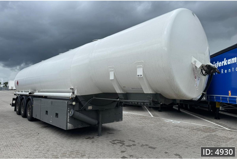 Hendricks TSA42 / Fuel tanker / 50.500L / 5 Comp / ADR - Напівпричіп цистерна: фото 4 Hendricks TSA42 / Fuel tanker / 50.500L / 5 Comp / ADR - Напівпричіп цистерна: фото 4