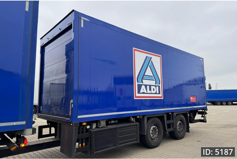 Mercedes-Benz Antos 2736 Day Cab, Euro 6, + Schmitz / Durchladbar / Carrier / 92m3 - Рефрижератор вантажівка: фото 2 Mercedes-Benz Antos 2736 Day Cab, Euro 6, + Schmitz / Durchladbar / Carrier / 92m3 - Рефрижератор вантажівка: фото 2