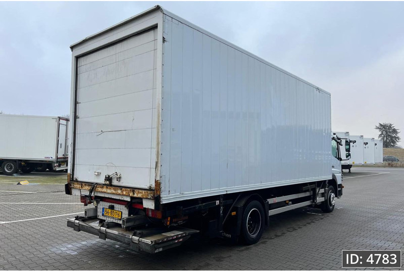 Mercedes-Benz Atego 1218 Day Cab, Euro 5, BDF / EPS automatic / standklima / DHOLLANDIA 2000KG - Контейнеровоз/ Змінний кузов вантажівка: фото 3 Mercedes-Benz Atego 1218 Day Cab, Euro 5, BDF / EPS automatic / standklima / DHOLLANDIA 2000KG - Контейнеровоз/ Змінний кузов вантажівка: фото 3