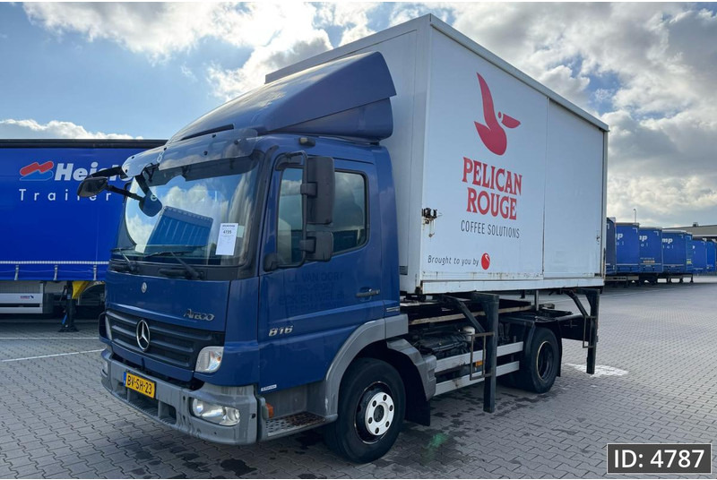 Mercedes-Benz Atego 816 Day Cab, Euro 5, BDF / EPS automatic / standklima / Hydraulic system - Контейнеровоз/ Змінний кузов вантажівка: фото 2 Mercedes-Benz Atego 816 Day Cab, Euro 5, BDF / EPS automatic / standklima / Hydraulic system - Контейнеровоз/ Змінний кузов вантажівка: фото 2